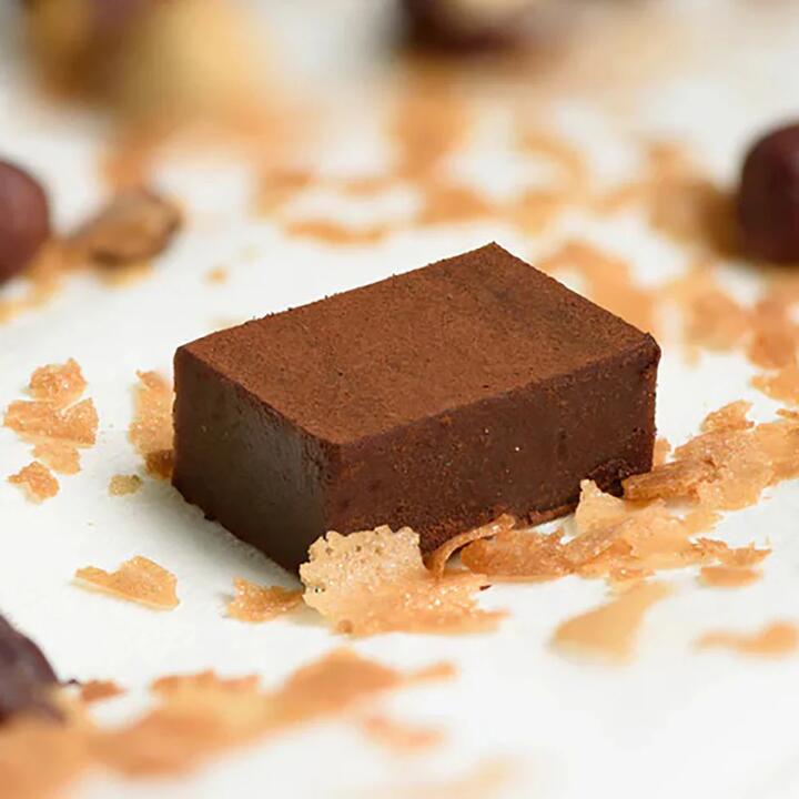 Mame Cocoa Hazelnut Gianduja Nama Chocolate - 16pcs, 112g