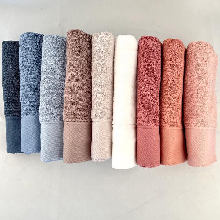 100% Cotton Thickened Bath Towel - 70*150cm