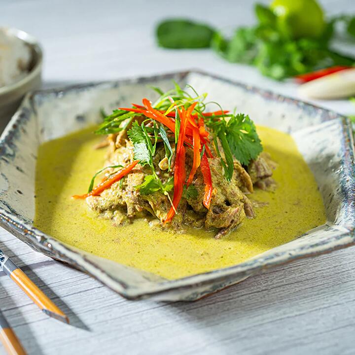 Westbourne Lane Frozen Green Curry Beef - Serves 2-3