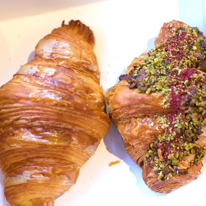 Pastrify Pistachio Croissants - 2 Pieces