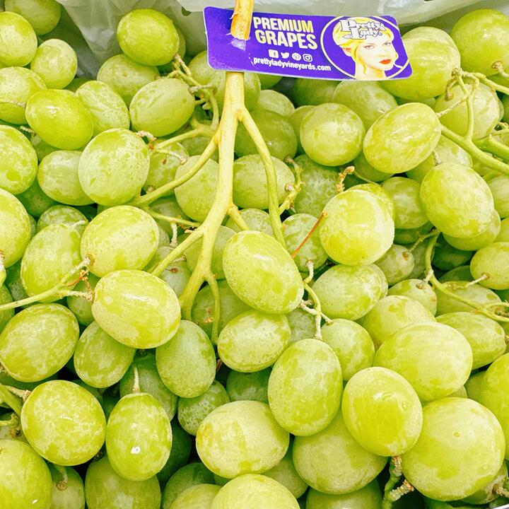 Pretty Lady Vineyards Premium California Table Grapes - 900g
