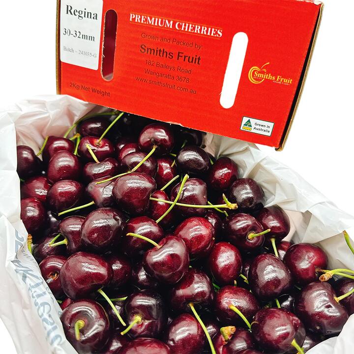 Smiths Fruit Regina Cherries Gift Box 30-32mm - 2kg