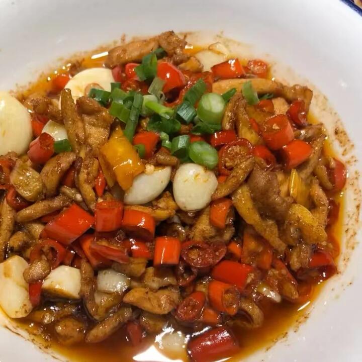 XiaoHu Frozen Chilli Chicken - 330g