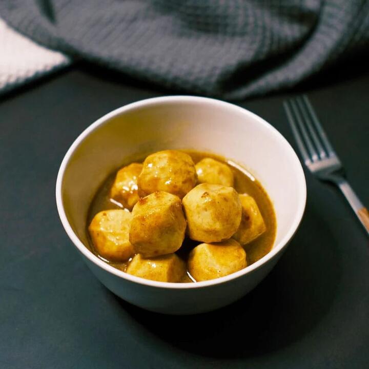 Xin Shitang Frozen Curry Fish Balls - 300g