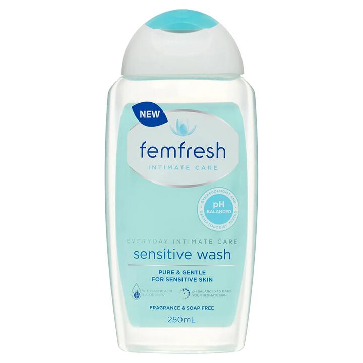 Femfresh Pure & Gentle Sensitive Wash - 250ml