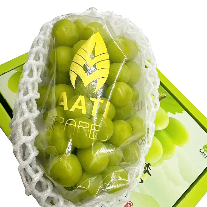 Japanese Shine Muscat Premium Grapes - 1 Box (1 Bunch) - Australian Grown