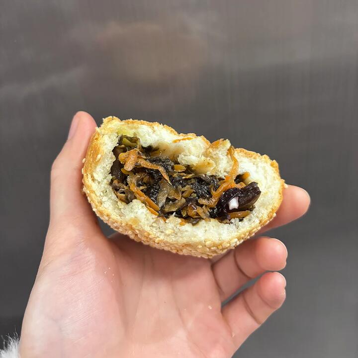 Fuxing Fuqing Seaweed Sesame Buns (Frozen) – 6 Pieces