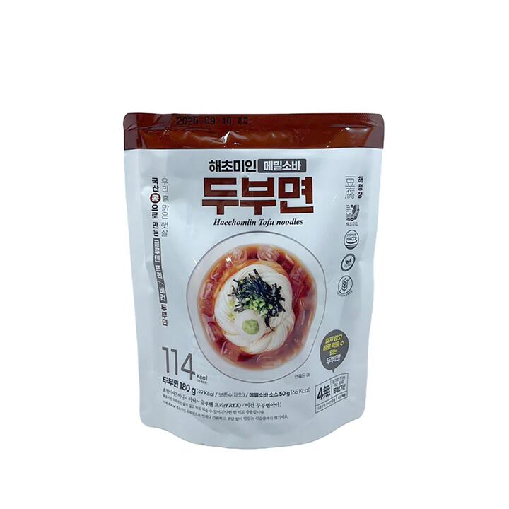 Haechomin Tofu Noodles with Buckwheat Soba Sauce 230g - Low-Calorie Cold Soba Style, Ready in 4 Minutes